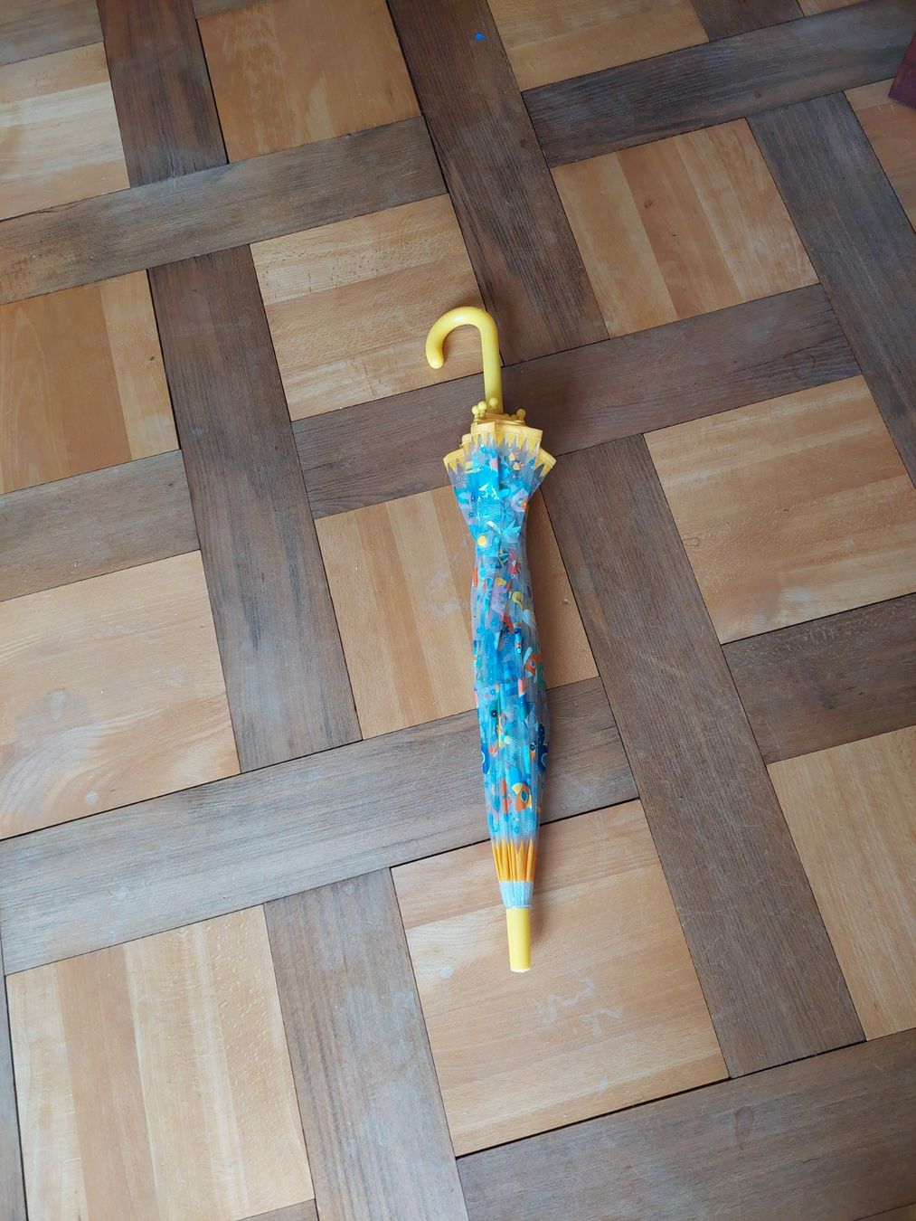 Altro per bambini: Regenschirm Weltraum – Usato da Beckenried venduto da Havacola 6