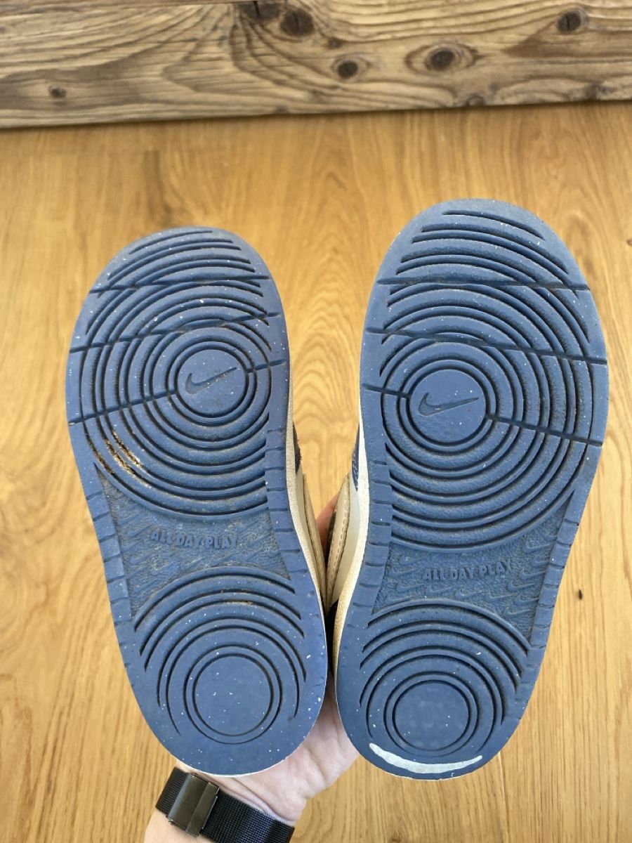 Nike Scarpe per ragazzi: Baskets Nike enfant pointure 27 – Usato da Riaz venduto da lae_w8v5 3