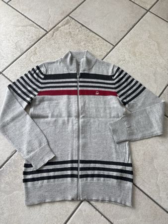 Graue Jacke Gr.11-12J.