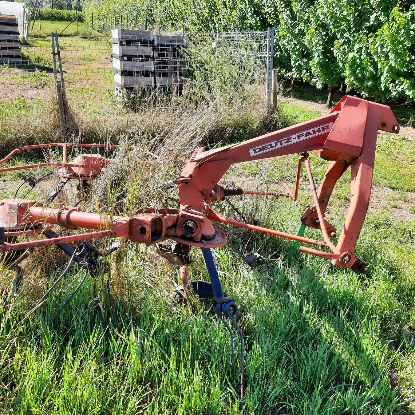 : Faneuse DEUTZ-FAHR – Usato da Les Vérines venduto da Ftamtam