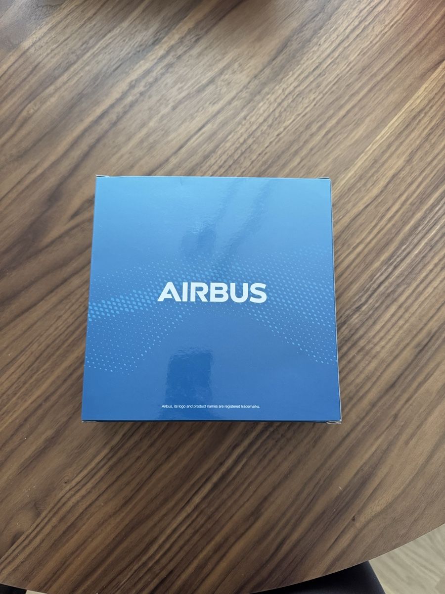 Airbus Kit di modellismo & Modellini statici: Airbus A350-900 Modellflugzeug – Nuovo e nell'imballaggio originale da Zürich venduto da nadinegmd