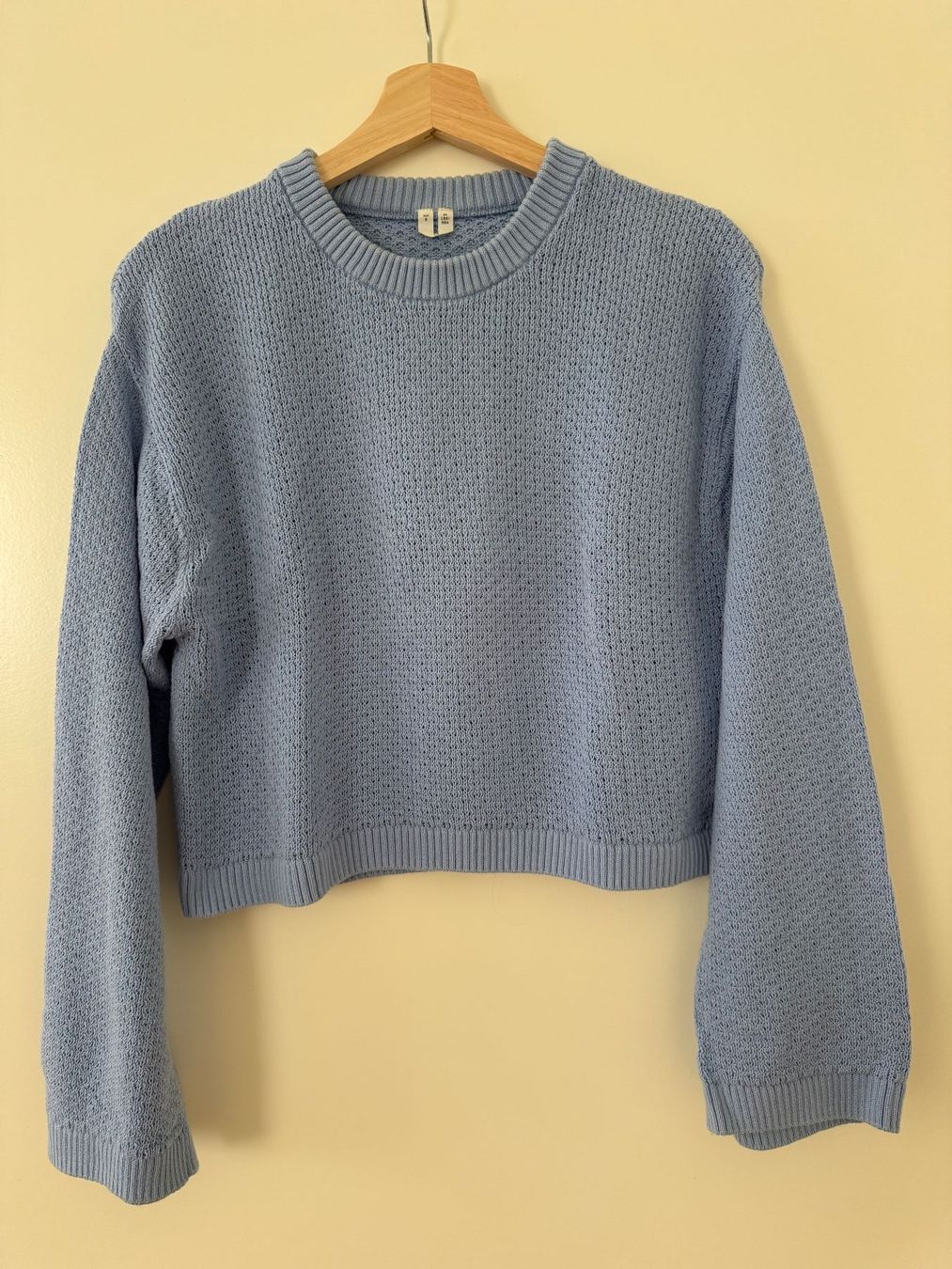 Arket Maglioni & Felpe: Pull bleu clair Arket taille S – Usato da Adliswil venduto da sskb
