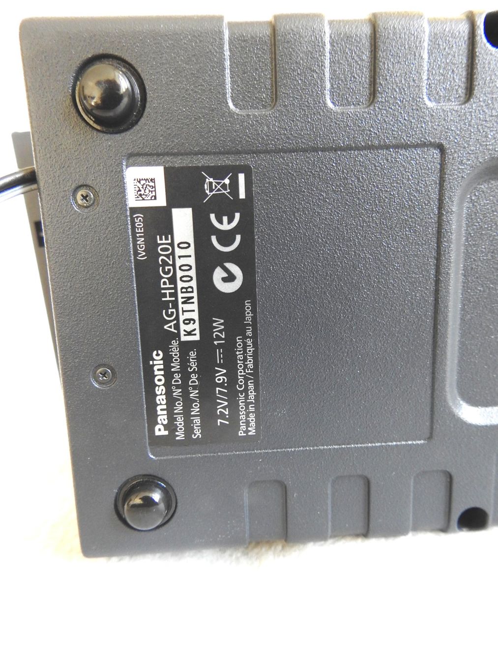 Panasonic Aufnahmegeräte: Panasonic AG-HPG20E P2 Memory Card Portable Recorder AVC int – Gebraucht aus Zürich von Malco0 7