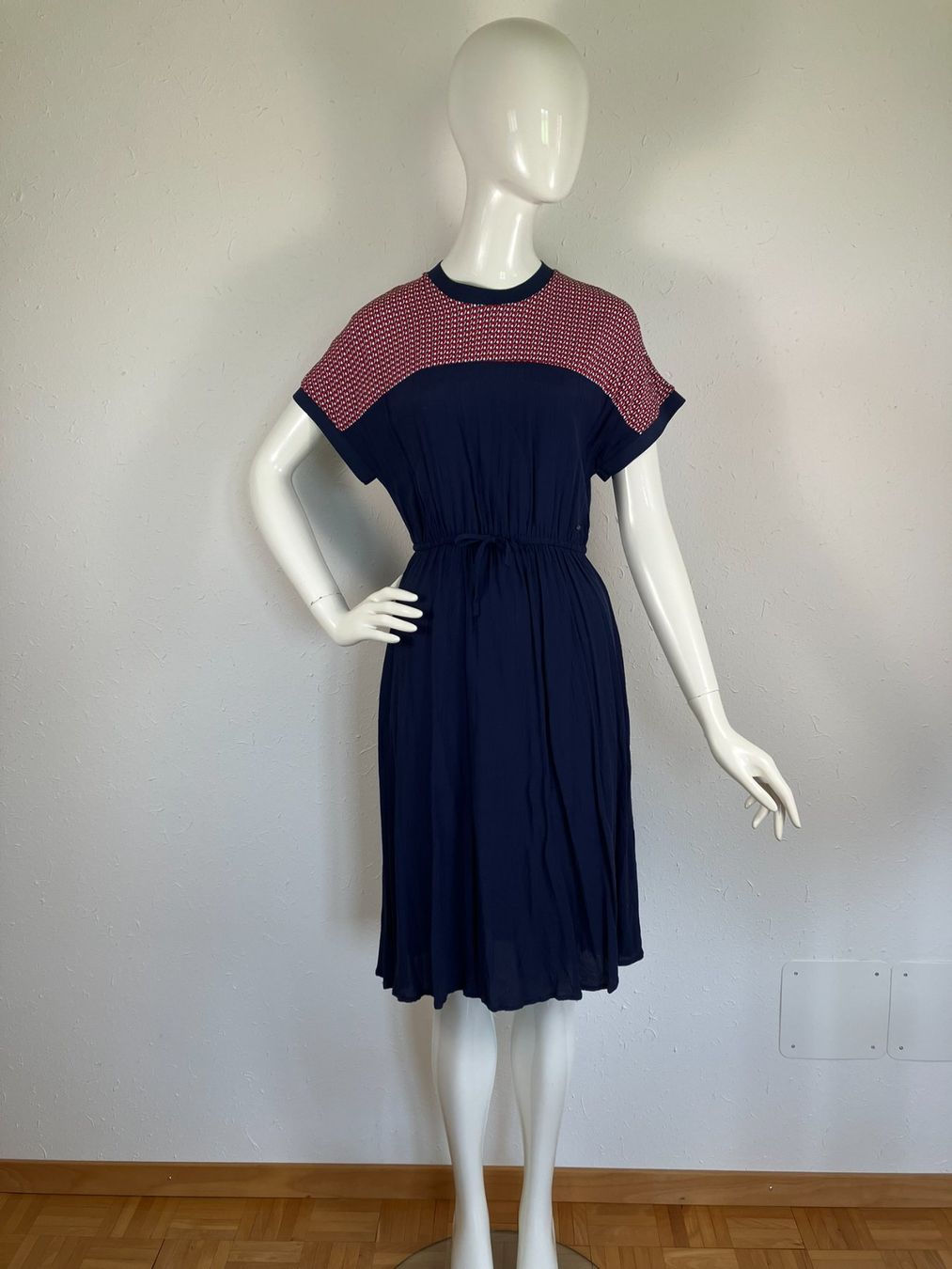 Pepe Jeans Vestiti: Pepe Jeans Kleid Gr.S – Usato da Laupen ZH venduto da kar_lfz6