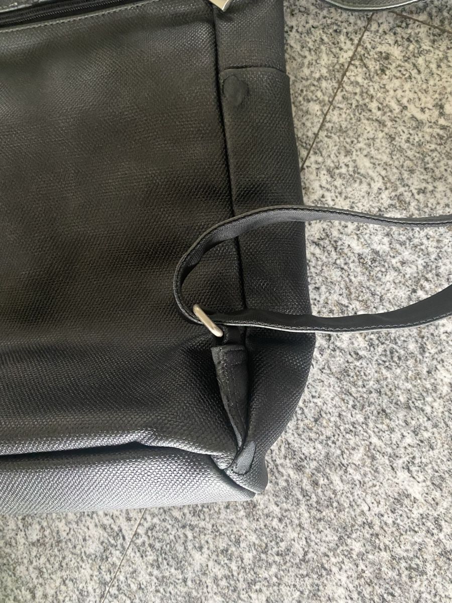 Zwei Zaini: ZWEI Rucksack grau mit leichtem Glanz – Usato da Kastanienbaum venduto da Cetrioli13 5