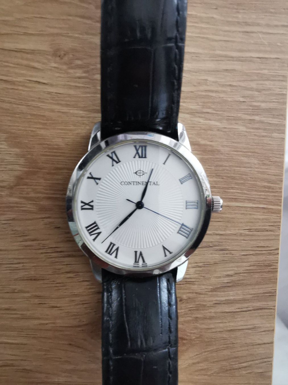 Continental Orologi: Continental Schweizer Quarzuhr – Usato da Breganzona venduto da oligab81 2