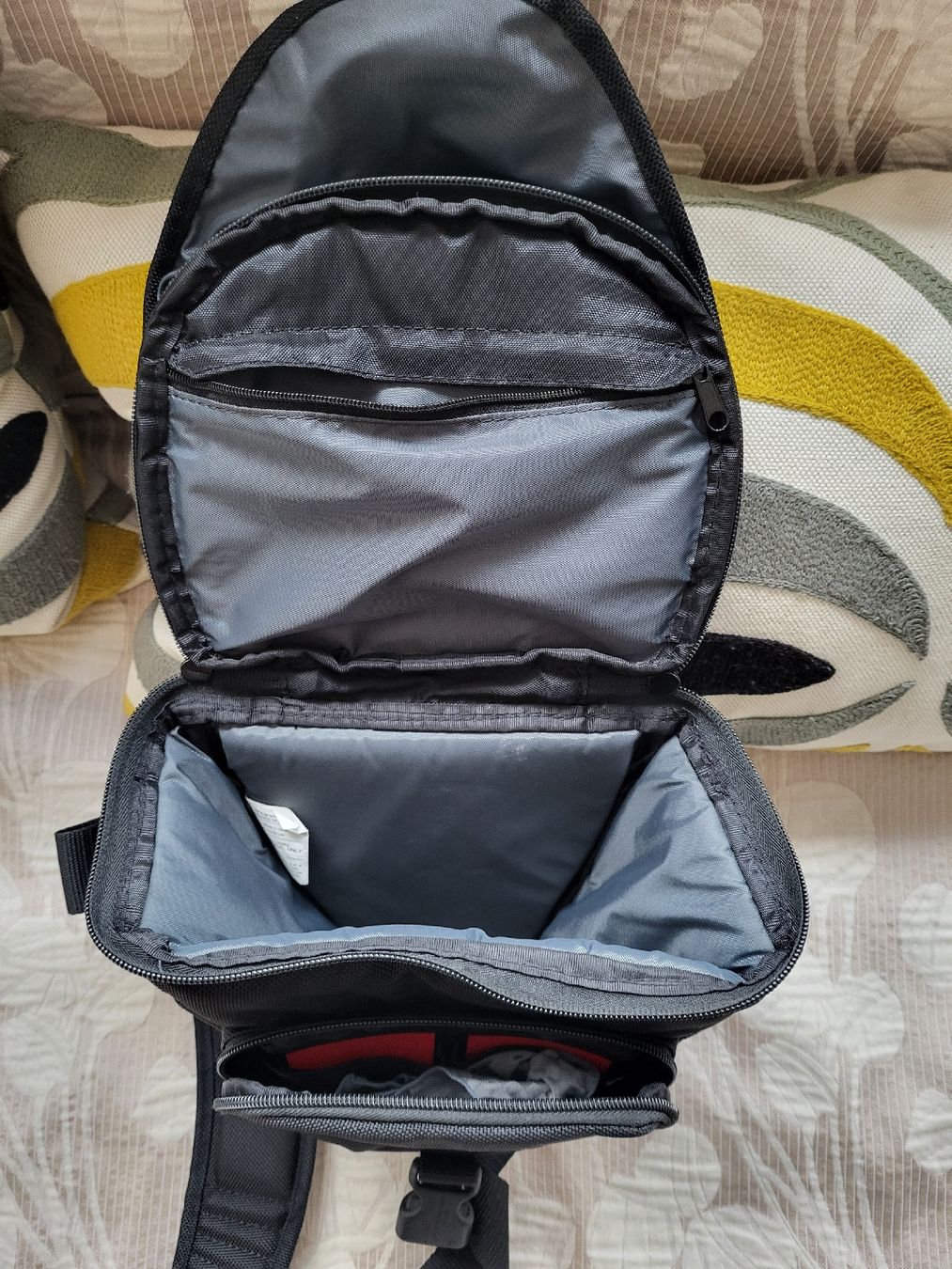 Tamrac Borse: Sac photo Tamrac – Nuovo (secondo la descrizione) da Neuchâtel venduto da Cobra44 1