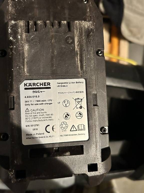 Aspirapolveri & Accessori: KÄRCHER Rücken-Staubsauger – Usato da Rothenburg venduto da Jack512 4