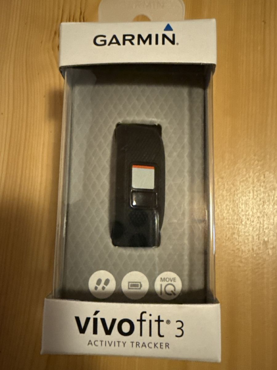 Garmin Smartwatch: Garmin vivofit3 activity Tracker  – Neuf avec emballage d'origine à La Cibourg par rangiroa98