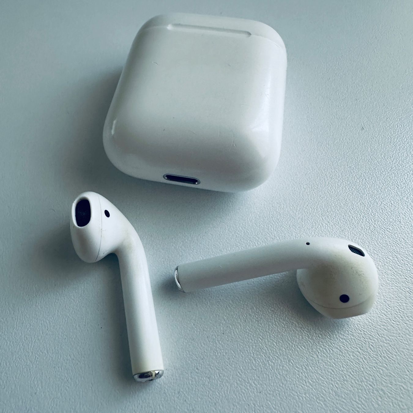 Apple Cuffie: Original Apple AirPods 2 Kopfhörer Wireless Lightning Kabel – Usato da Basel venduto da MY.AIRPODS.SHOP 8