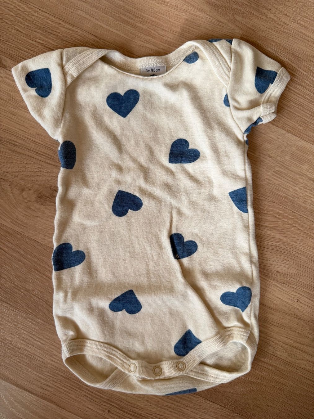 Petit Bateau Camicie, Top & T-shirt: Body bébé Petit Bateau 60cm – Usato da Le Landeron venduto da eco_qjg6