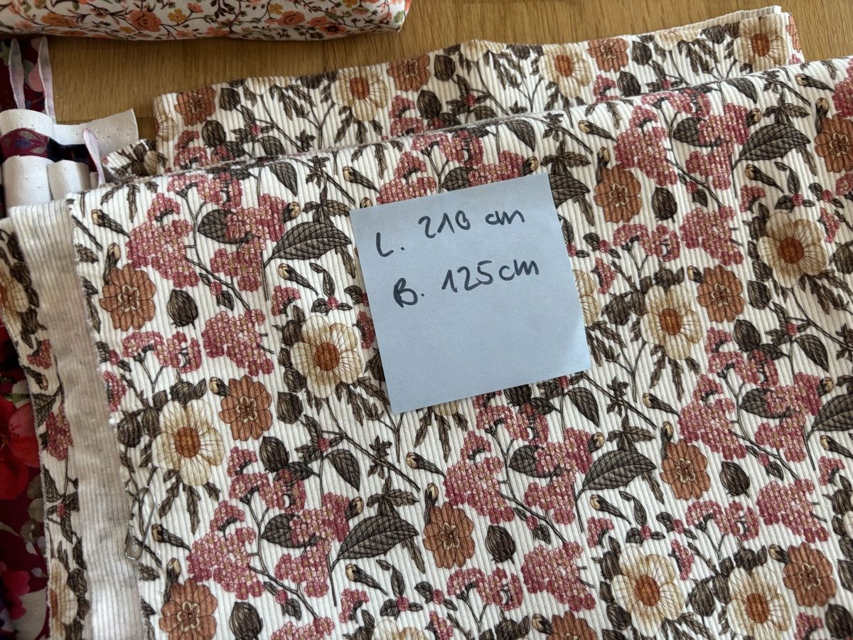 Tessuti: Jersey Stoff-Paket Blumen – Nuovo (secondo la descrizione) da Kestenholz venduto da marina_w01 2