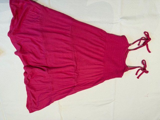 Lotti & Set di vestiti: 2er Set Sommerkleidli Gr. 134 – Usato da Lenggenwil venduto da Reto888 2