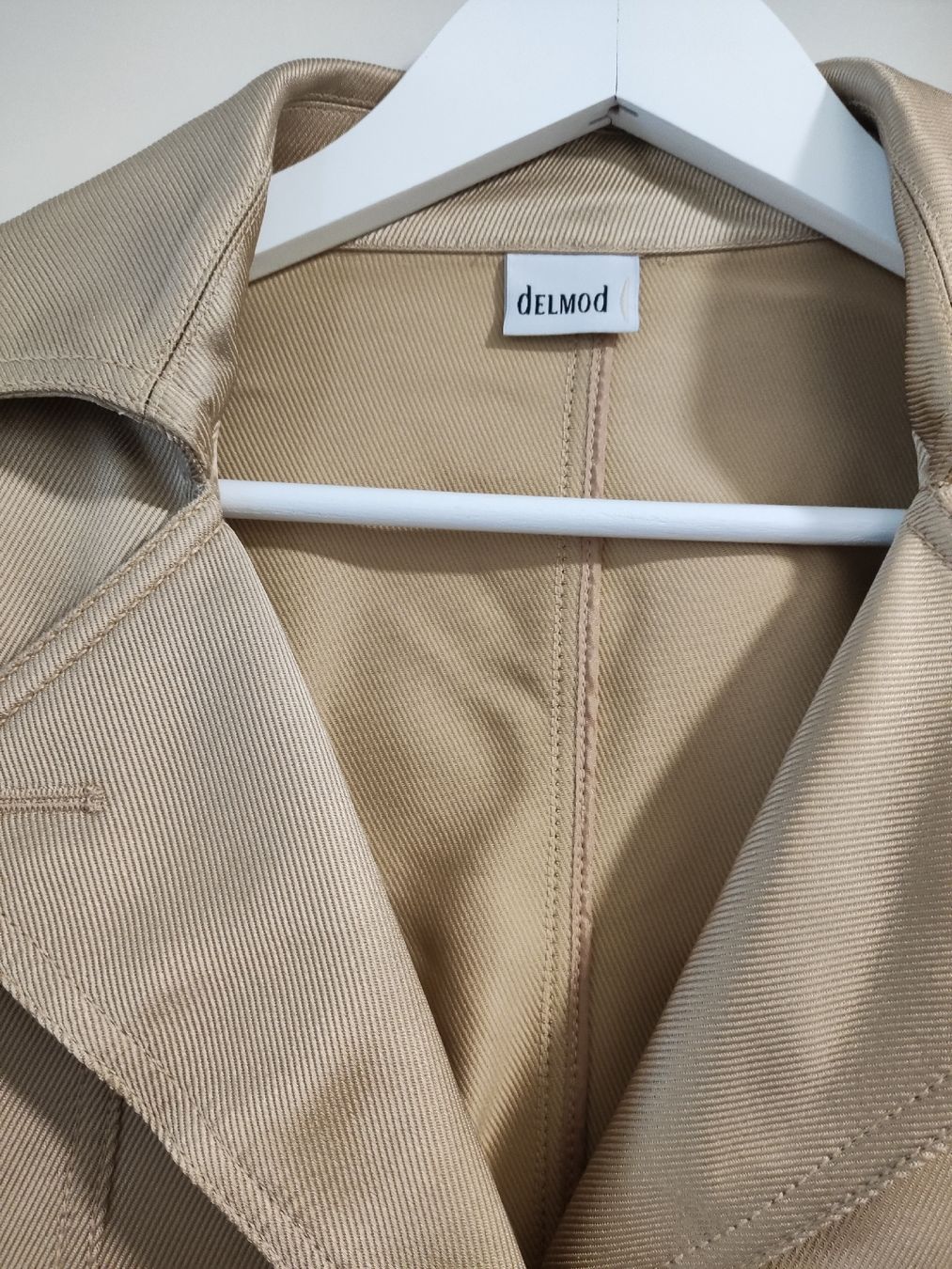 Giacche: Blazer goldig delmod 44 – Nuovo (secondo la descrizione) da Münchenbuchsee venduto da Cori1968 1
