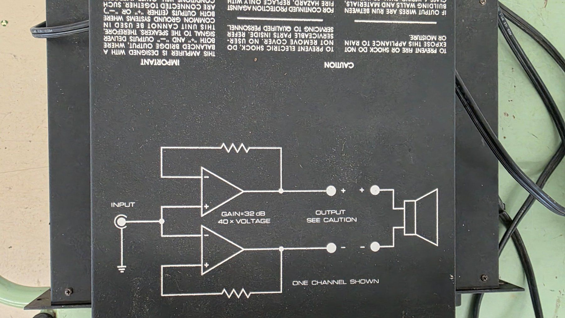 Amplificatori: ADCOM GFP-1 & GFA-1A mit Trafo - Ref. 08/15 – Usato da Au ZH venduto da BrockiAu 5
