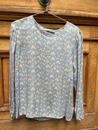 Sommerliche Bluse aus Viskose, Gr. S