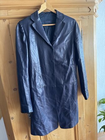 Elegante blaue Burberry Lederjacke, Grösse M, Top Zustand!