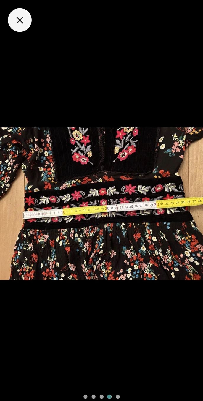 Vestiti: Robe en viscose M Russian Style – Usato da Lausanne venduto da Cognitia 3