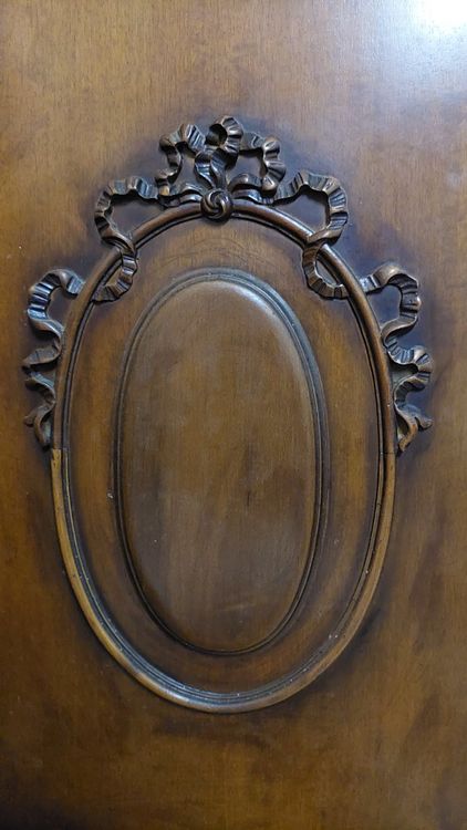 Commodes: 1 Sideboard aus Nussbaum-Holz – D'occasion à Nussbaumen AG par erfolg25 3