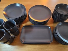 IKEA Geschirr-Set 50-tlg. dunkelgrau matt (für bis 10 Pers.)
