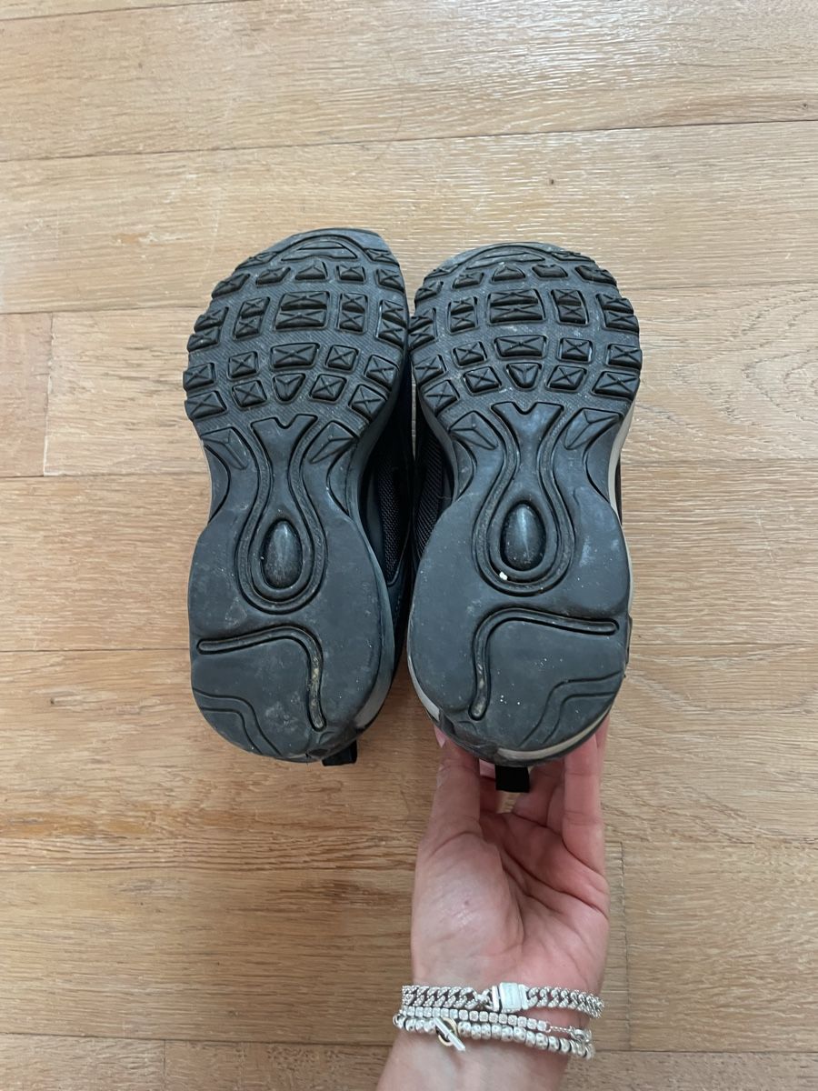 Nike Scarpe da uomo: Scarpe Nike Silver – Usato da Losone venduto da Giulieth 3