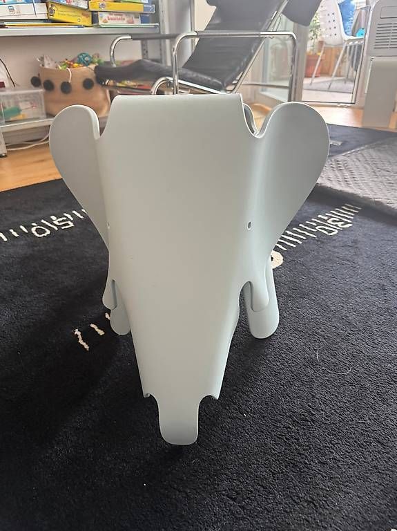 Sgabelli: Vitra Eames Elephant, himmelblau, gross – Usato da Basel venduto da Sally030 3