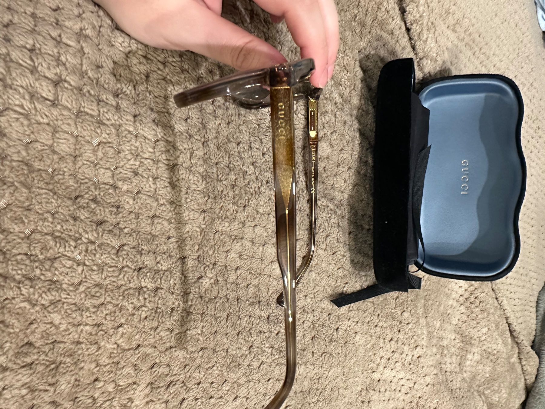Gucci Lunettes & Verres: Gucci sunglasses – D'occasion à Tramelan par adi_n5lb 1