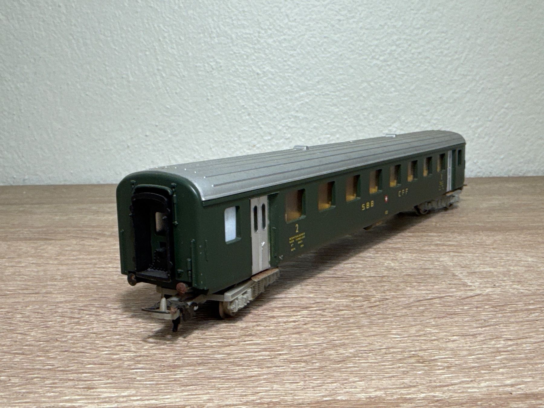 Lima Modellini di ferrovie: Lima Personenwagen SBB (220) – Usato da St-Aubin-Sauges venduto da Lo_Go 2
