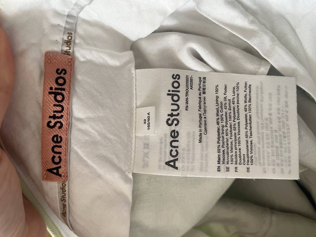 Acne Studios Pantaloni: Acne Studios Stoffhose grün Gr. 32 – Usato da Zürich venduto da rit_g825 2