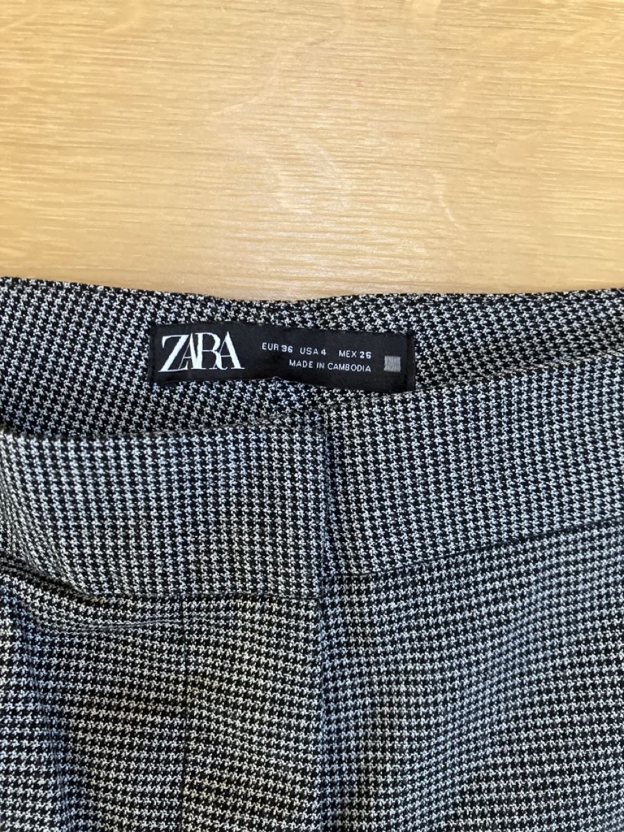 Pantaloni: Business Stoffhosen Grösse 36 – Usato da Weissbad venduto da Praxedis_P51 2