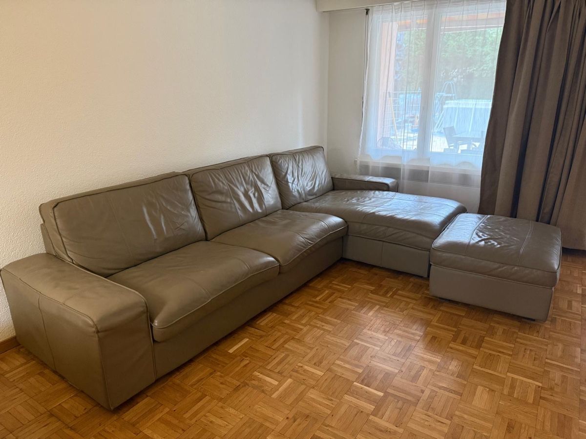 Ikea Sofas: GRATIS IKEA KIVIK SOFA – Gebraucht aus Reichenburg von joelle-jenni