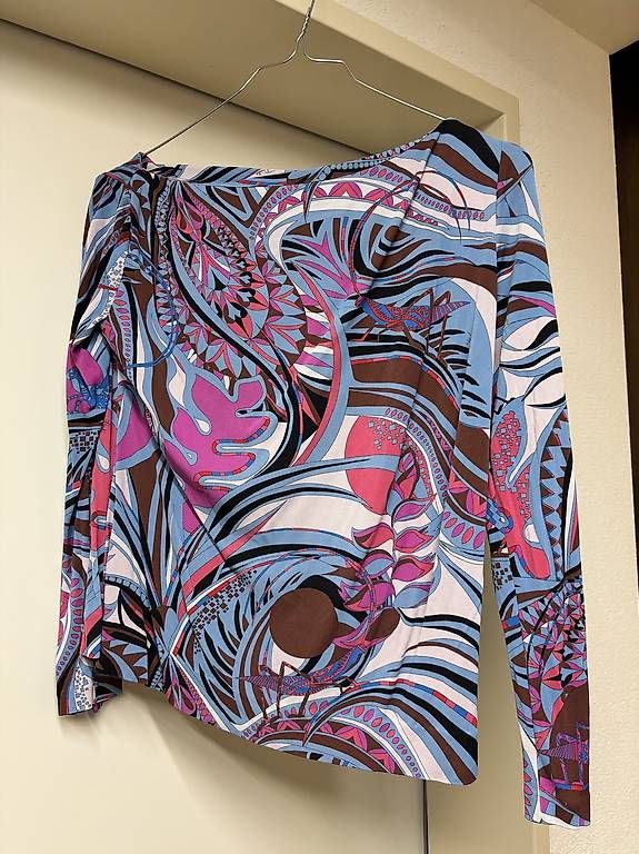 Camicette: Blusa Emilio Pucci – Usato da Breganzona venduto da fra_8kfy