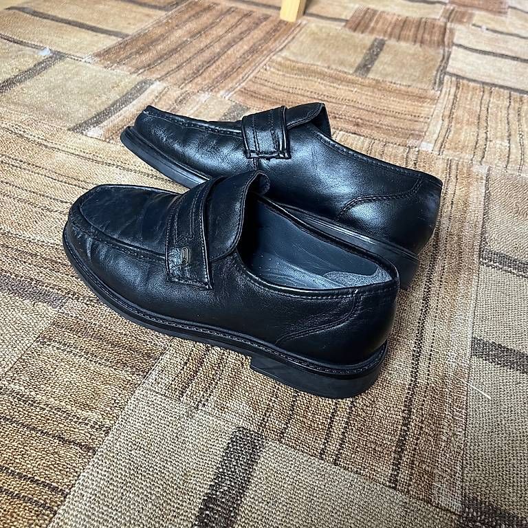 Herrenschuhe: Mocassins Claudio Conti, taille 41, bon état – Gebraucht aus La Chaux-de-Fonds von bon_2569 1