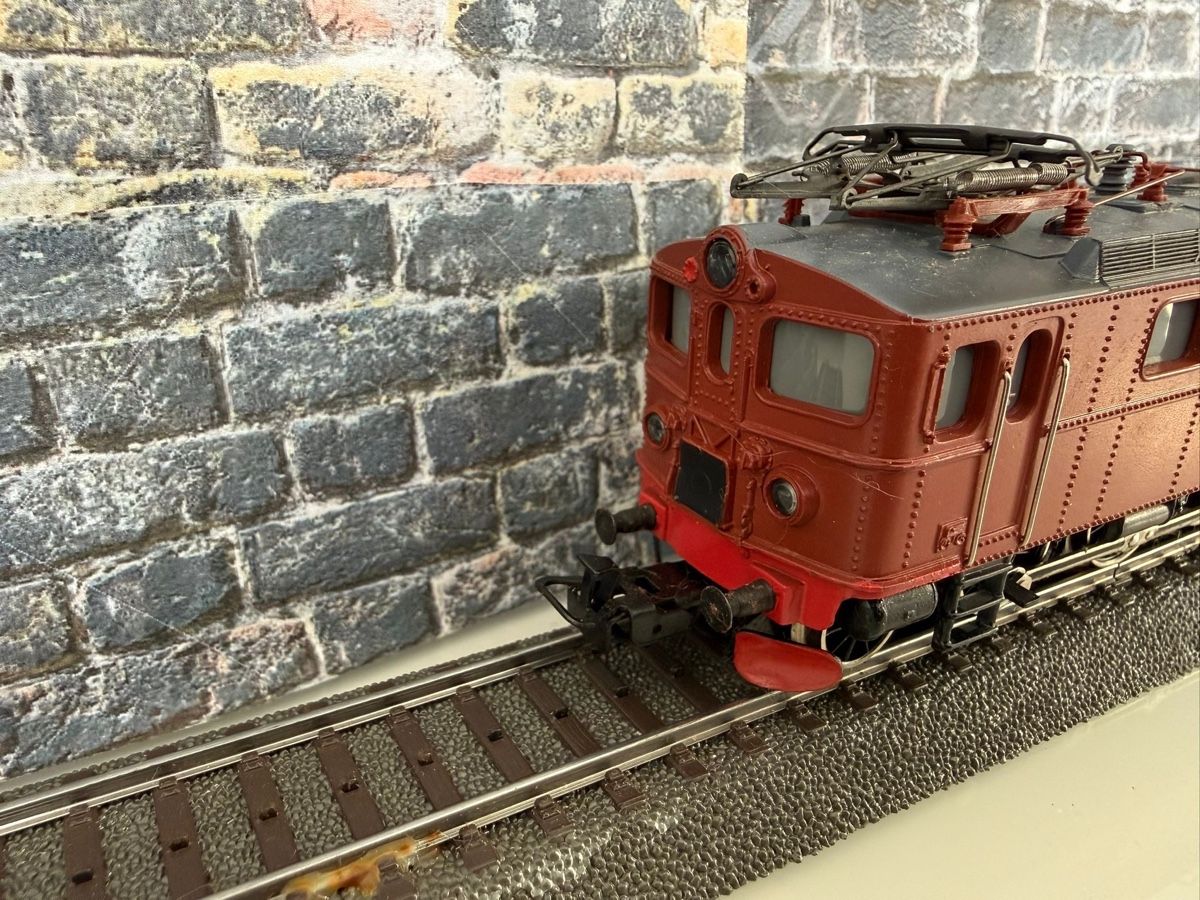 Märklin Modellini di ferrovie: Märklin HO Analog  – Usato da Altdorf UR venduto da modellbau-widmer 2