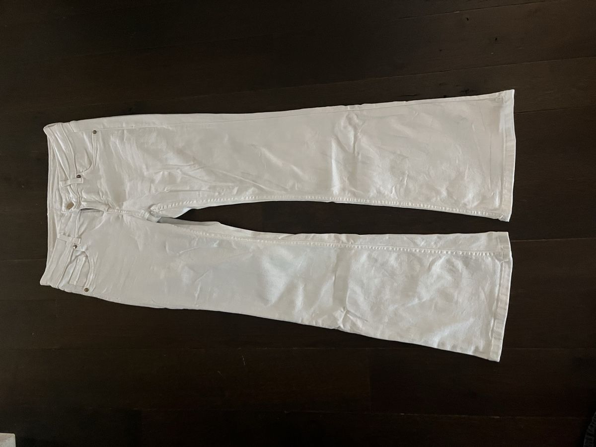 H&M Jeans: Schöne weisse flared Jeans – Neuf (Voir description) à Unterentfelden par ame_tf2n 2