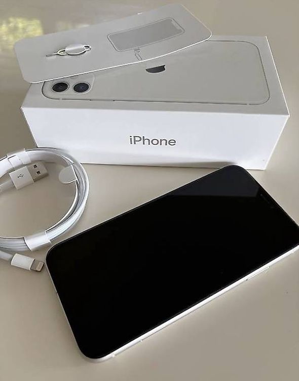 IPhone 11 Blanc 128 Go - Occasion, écran 6.1", 4G, Opérateur 1&1, état Correct