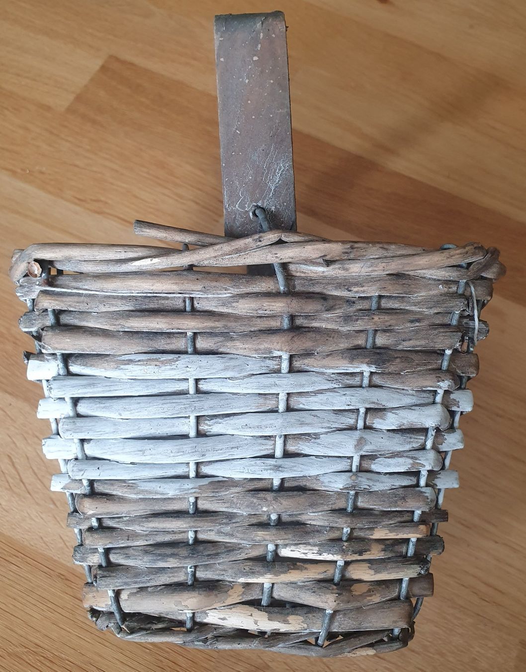 Vasi per fiori: Petit panier en osier – Usato da Court venduto da Jovi2 3