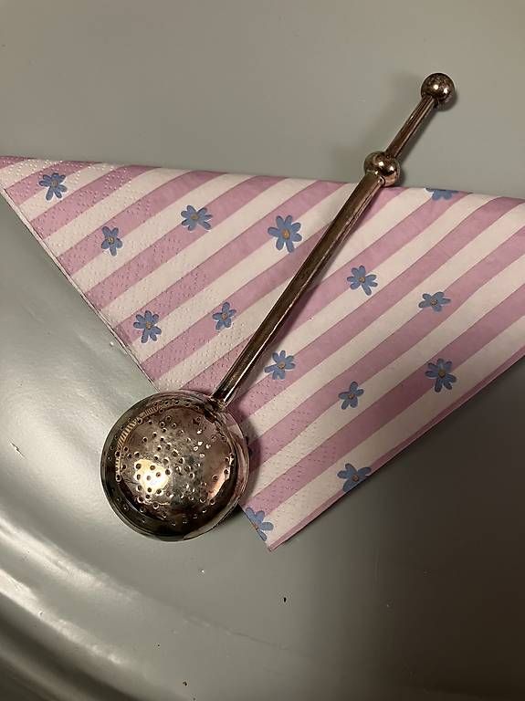 Teekannen: Tee-Filter, versilbert, neu – Gebraucht aus St. Gallen von jbr_q7tx