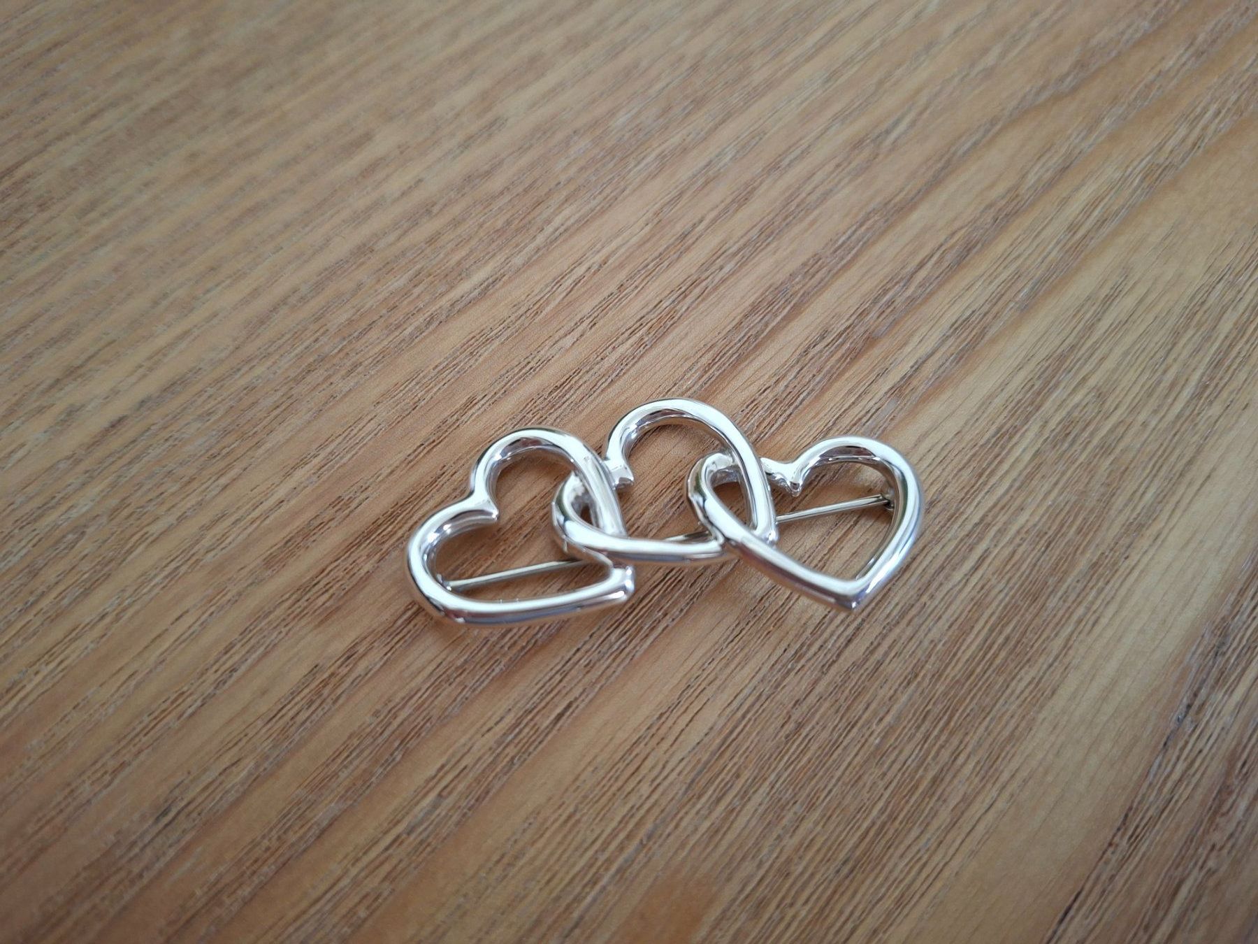 Tiffany & Co. Spille & Fermagli: TIFFANY&CO,Triple Heart Brosche/Brooch!! – Usato da Goldach venduto da mamakotzi 6