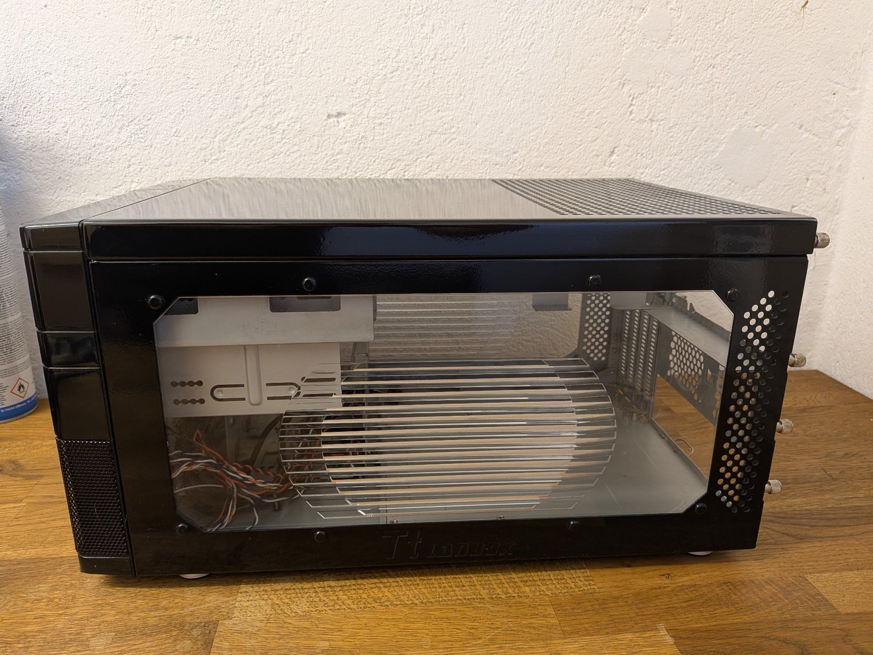 Boîtiers: PC Case: Thermaltake Lanbox Lite – D'occasion à Zürich par Fractal 2