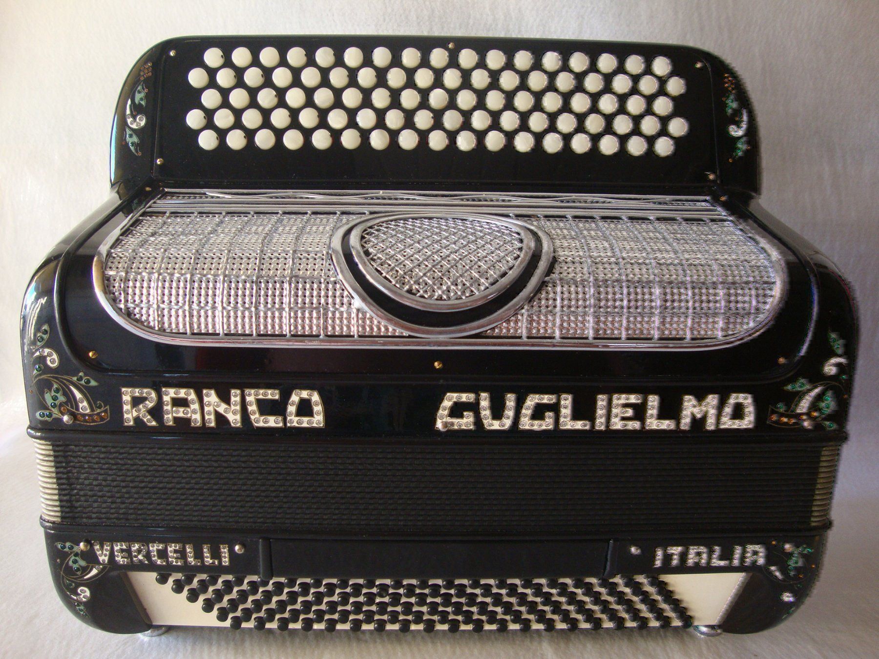 Strumenti musicali: Akkordeon chromatisch Ranco Guglielmo – Usato da Zürich venduto da baumusik