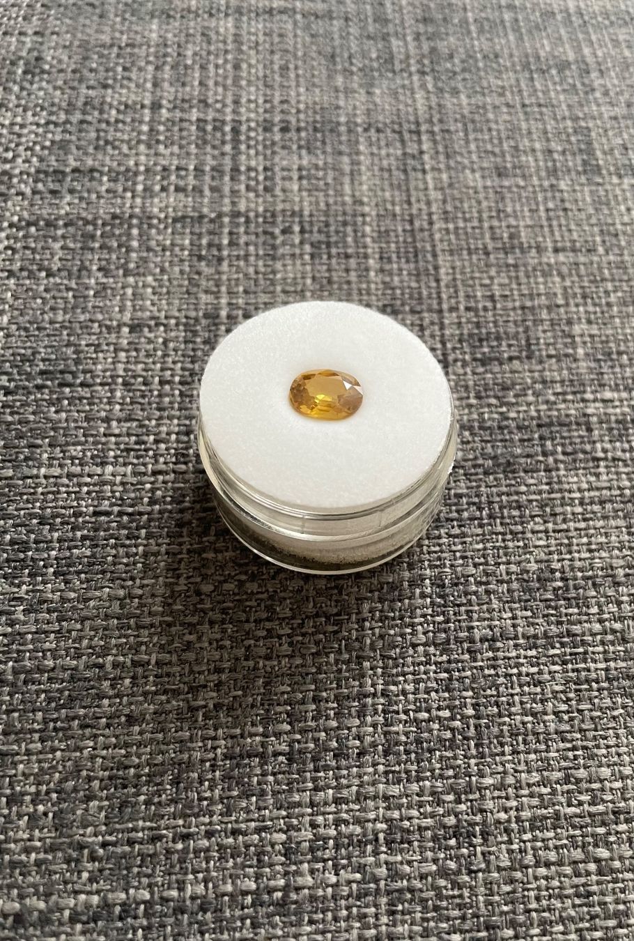 Edelsteine: Wunderschöner gelber Zirkon / 1.90 Karat – Gebraucht aus Wetzikon ZH von Nicitarasco