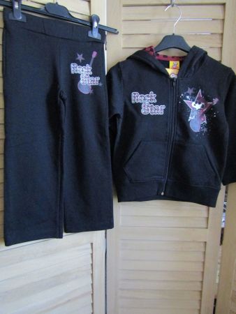 Gr. 116,Rock-Star-2Teiler, Leggins/Kleid,  "Snoopy-Serie"