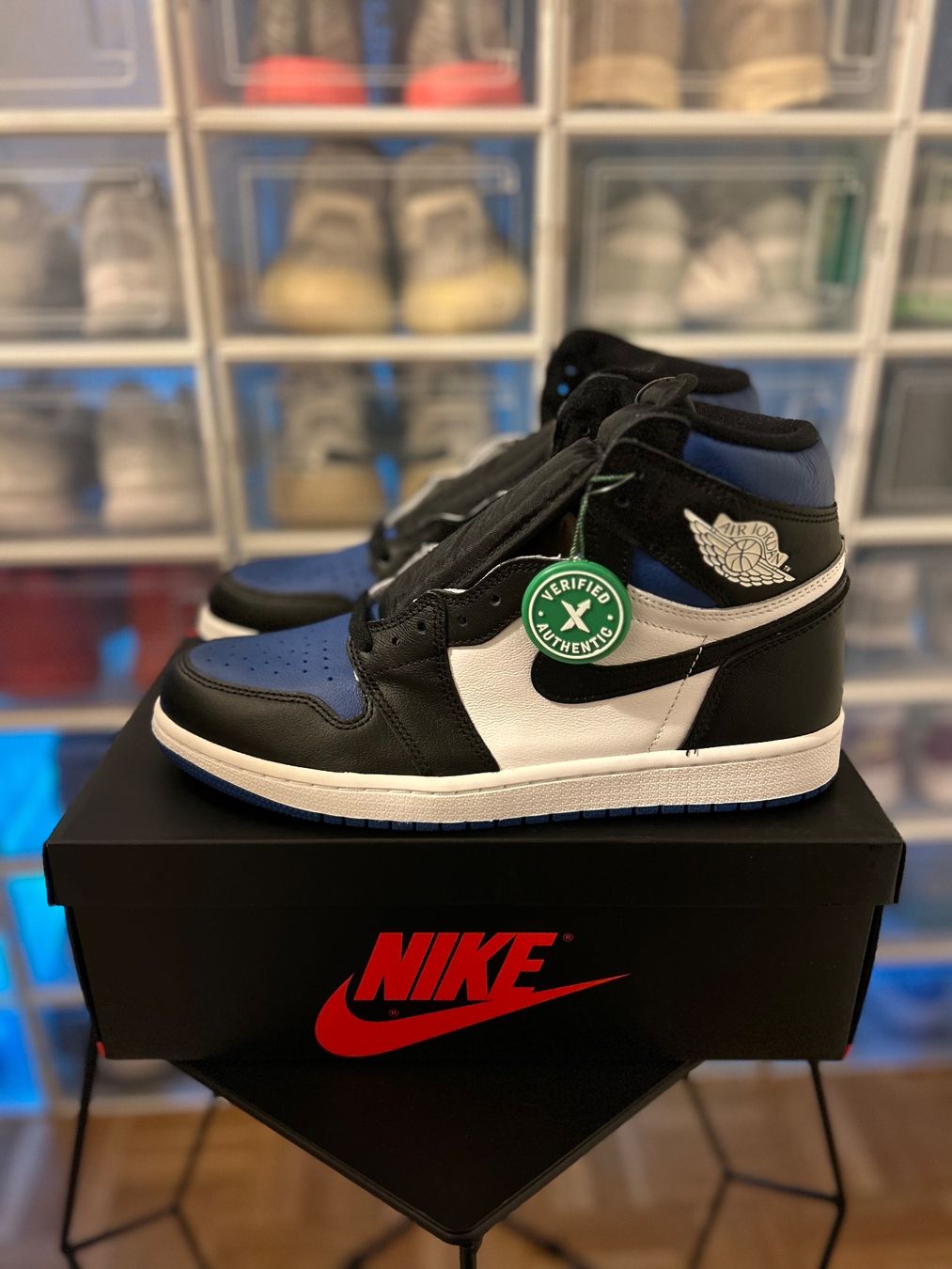 Jordan Scarpe da uomo: Jordan 1 Retro Royal Toe EU 43 – Nuovo e nell'imballaggio originale da Sion venduto da UntilWeRaise 3