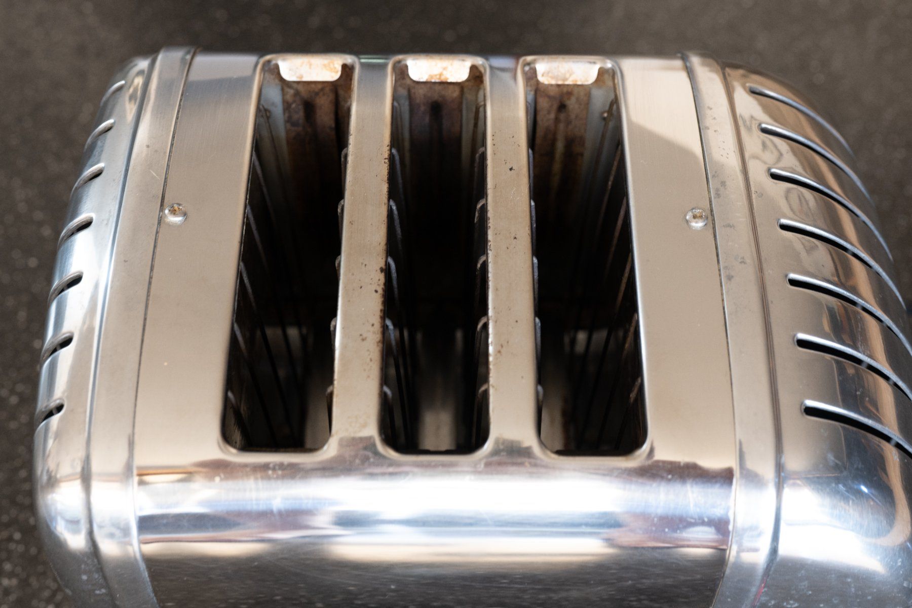 Küchengeräte: Dualit Classic 3-slice/Scheiben toaster - Chrom – Gebraucht aus Binningen von chr_z6qw 8