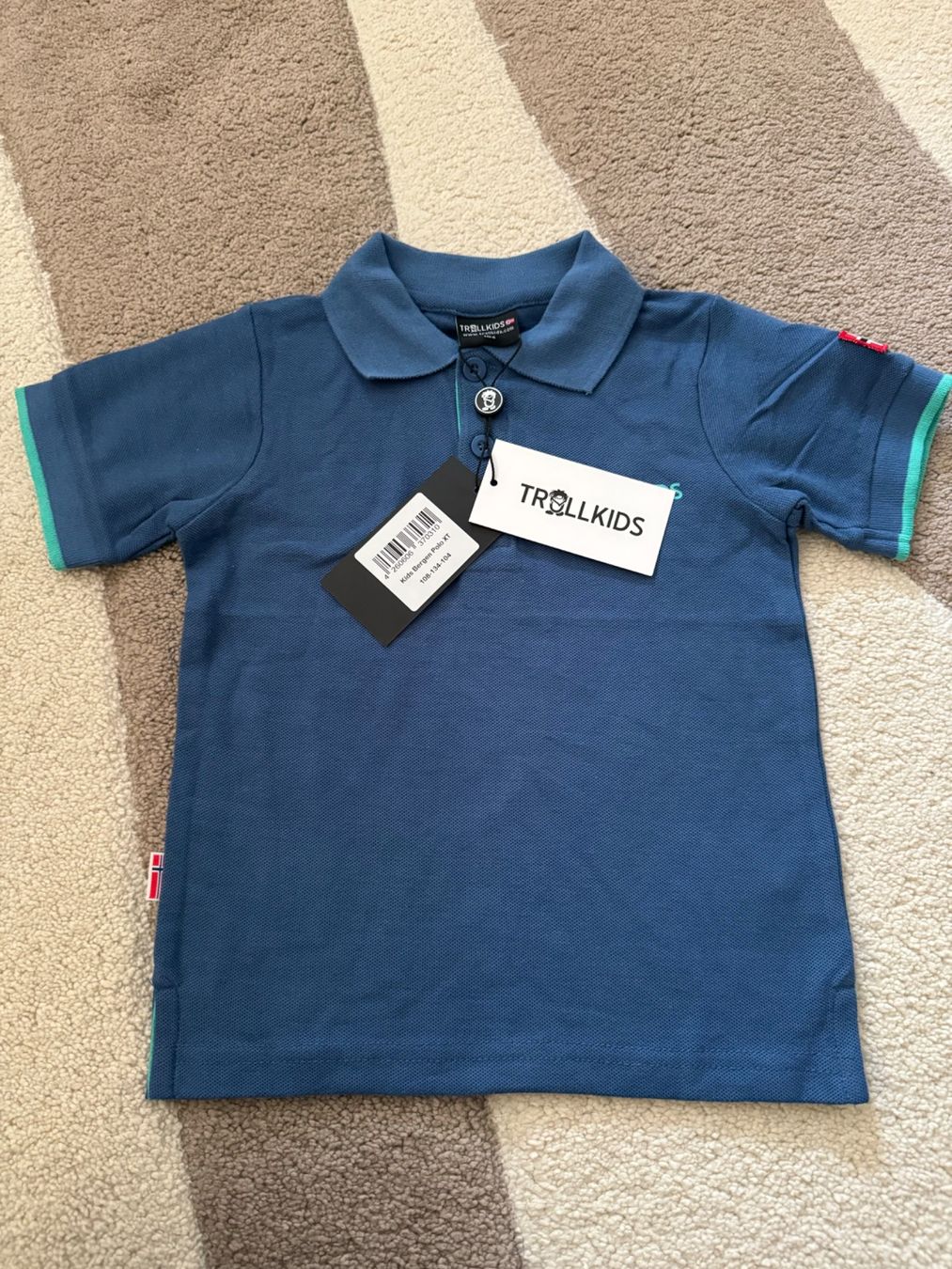 Trollkids Chemises, T-shirts & Polos: POLO T-SHIRT UPF 30+ – Neuf avec emballage d'origine à Zürich par Mina_09