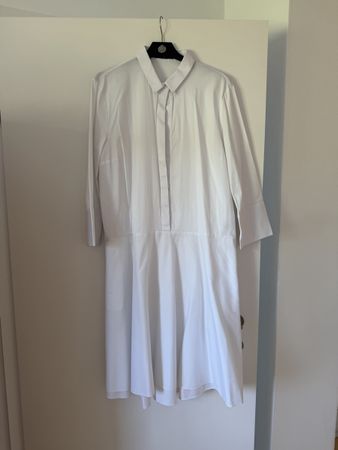 Windsor. White Dress, size 38. Perfect for summer!