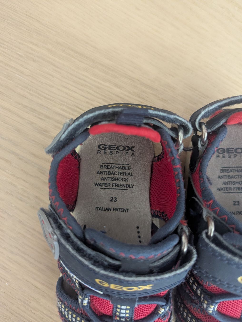 Geox Schuhe für Jungen: Geox Sandalien Kinderschuhe Gr.23 – Gebraucht aus St. Gallen von Mosaika 2