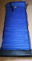 Selbstaufblasende Campingmatte der Marke Adventuridge