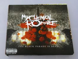 MY CHEMICAL ROMANCE - The Black Parade Is Dead - CD & DVD